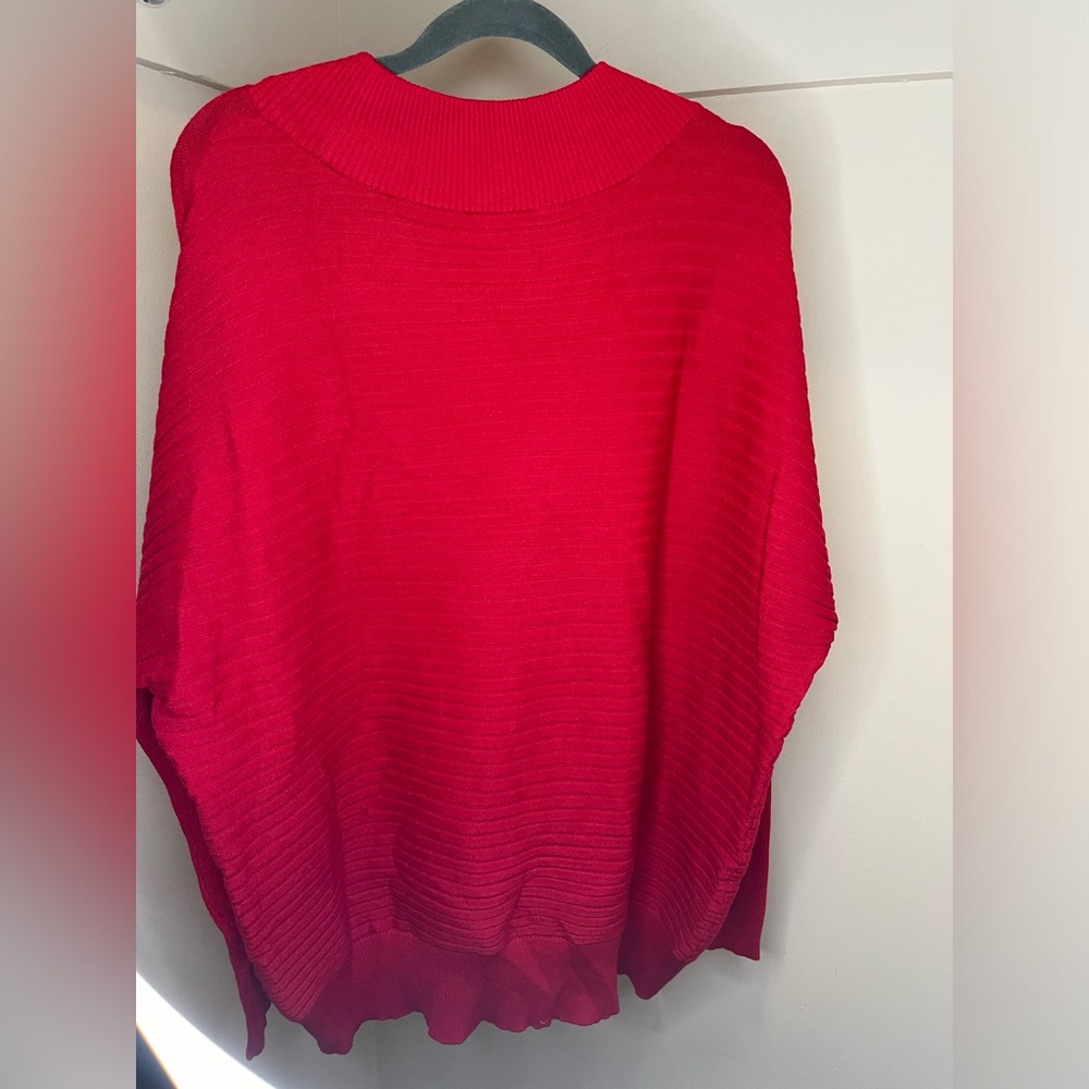 Red Women’s Sweater size Large - Picture 5 of 10